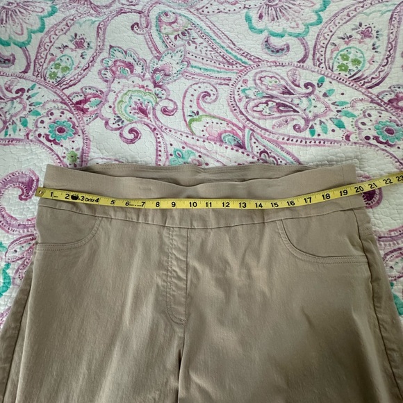 Ruby Rd Tan Capris Comfortable Pull-On Style - Picture 3 of 10